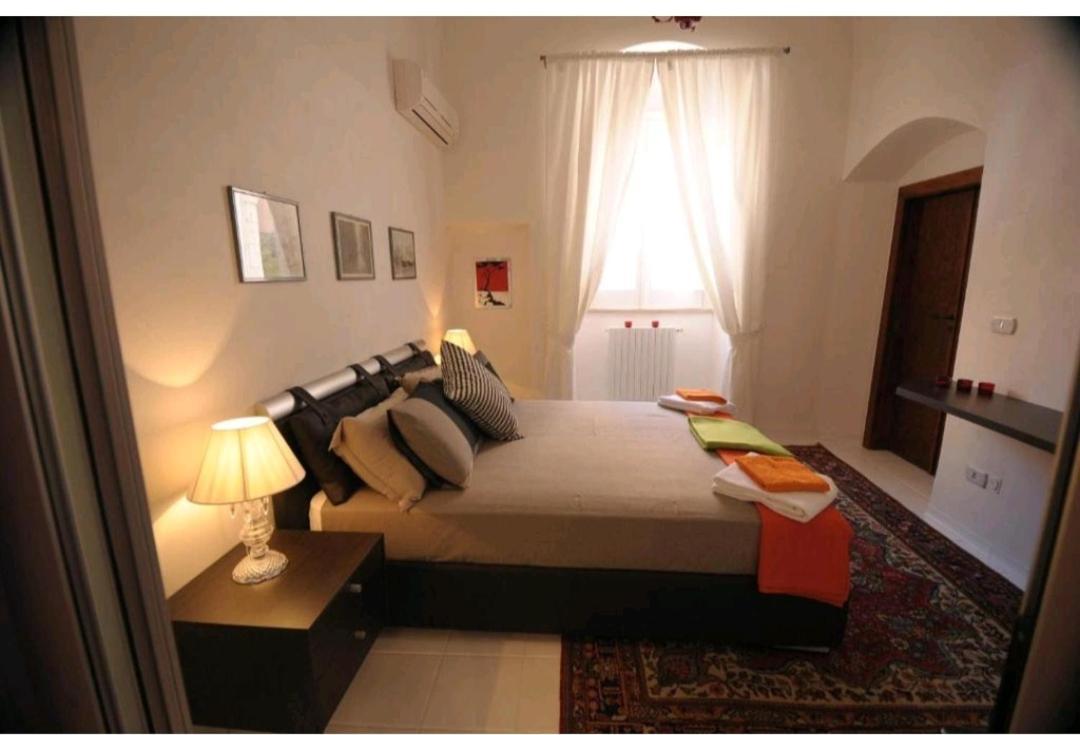 Casa Vacanza Saint Patrick Barletta Bagian luar foto