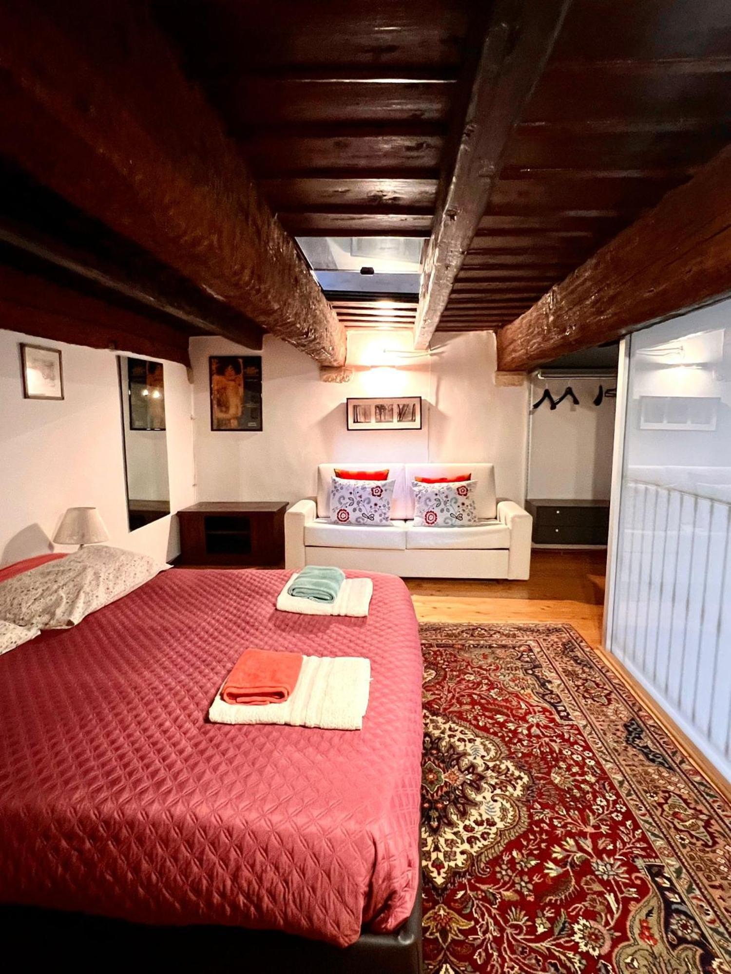 Casa Vacanza Saint Patrick Barletta Bagian luar foto